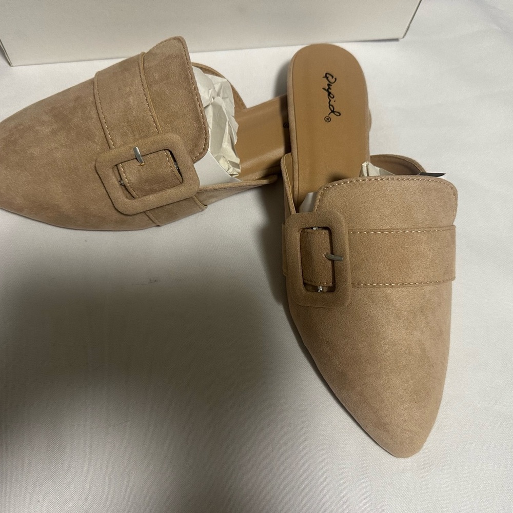 Qupid Buckle Detail Tan Mules
